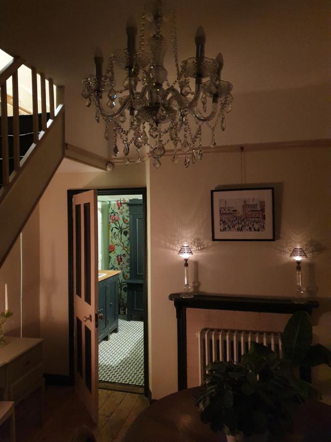 The Lodge Stanwell Εξωτερικό φωτογραφία